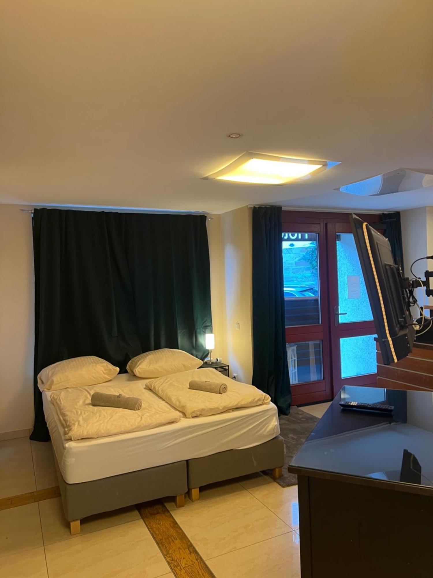 Hotel Hof 19 - Nuernberg Nord Heroldsberg ภายนอก รูปภาพ