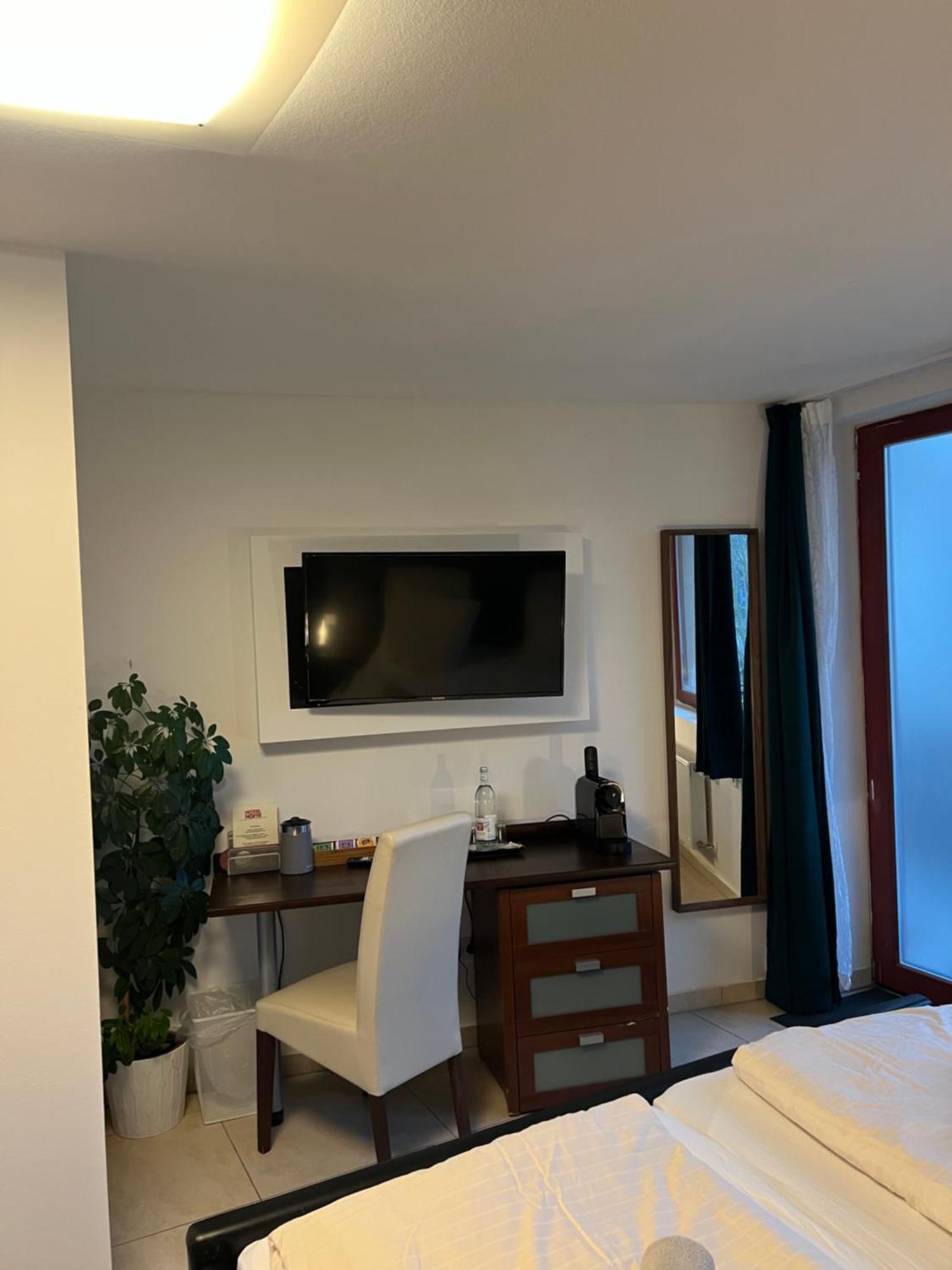 Hotel Hof 19 - Nuernberg Nord Heroldsberg ภายนอก รูปภาพ