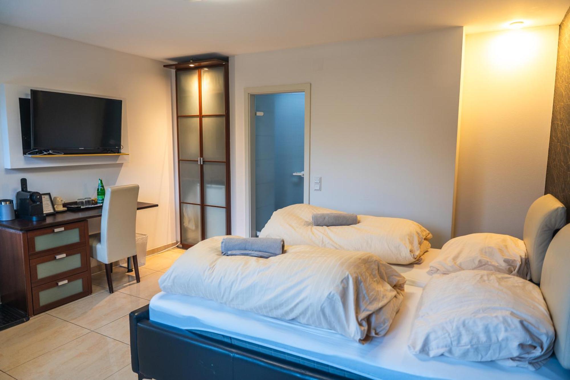Hotel Hof 19 - Nuernberg Nord Heroldsberg ภายนอก รูปภาพ